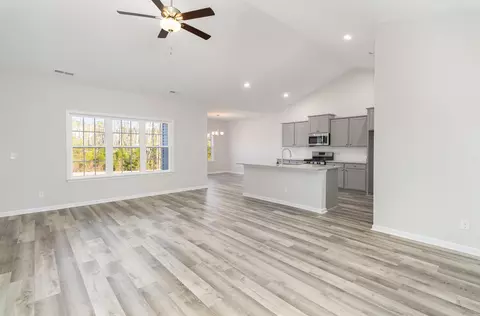 337 Lakota Loop, Longs, SC 29568 photo 4