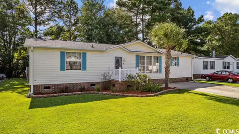 3135 Lyndon Dr, Little River, SC 29566