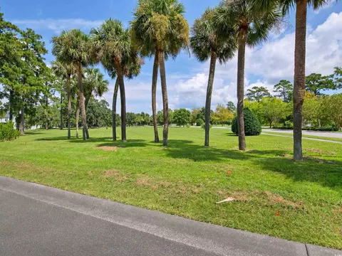 717 Belle Rive Rd, Georgetown, SC 29440