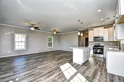 320 Melody Ln, Surfside Beach, SC 29575 photo 7