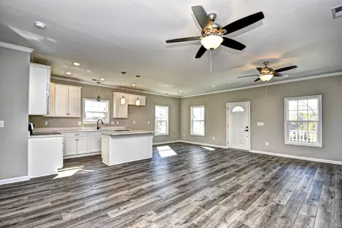 320 Melody Ln, Surfside Beach, SC 29575 photo 8