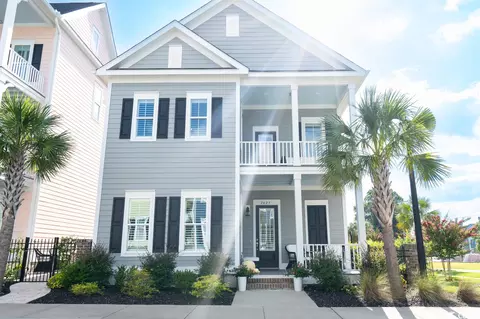 7625 Azure Dr, Myrtle Beach, SC 29572