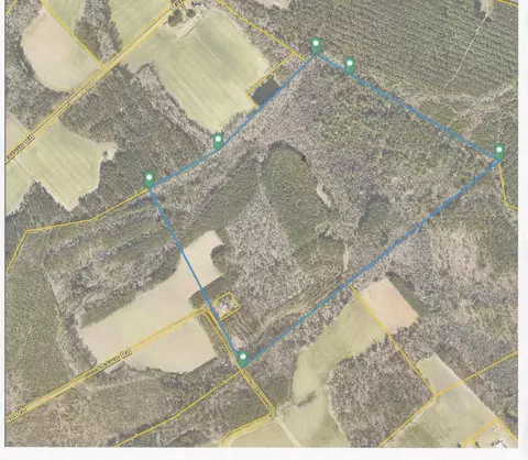 2348 Shawn Ln, Lake City, SC 29560