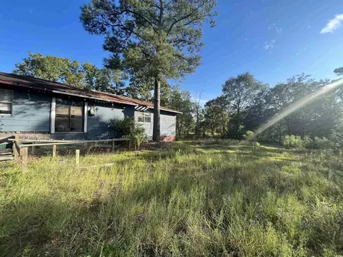 7001 Early Ct, Gresham, SC 29546 photo 6