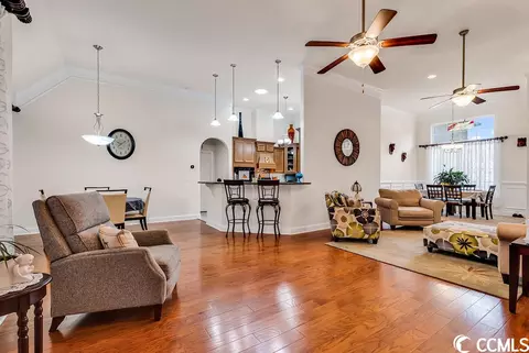 517 Kessinger Dr, Surfside Beach, SC 29575 photo 5