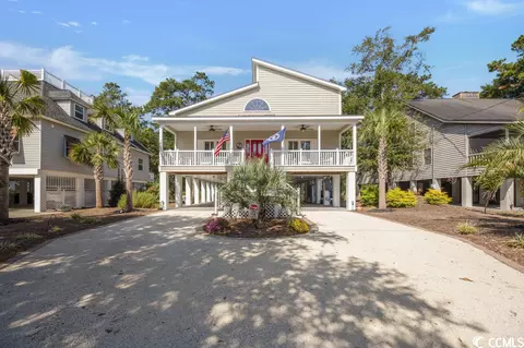 143 Middleton Dr, Pawleys Island, SC 29585