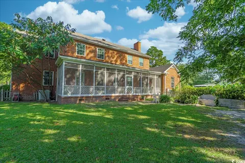 222 E Proctor St, Mullins, SC 29574 photo 2