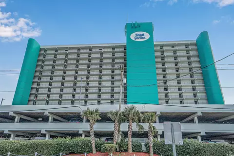 1210 N Waccamaw Dr #204, Murrells Inlet, SC 29576