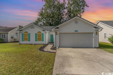 1947 Tree Cir, Surfside Beach, SC 29575