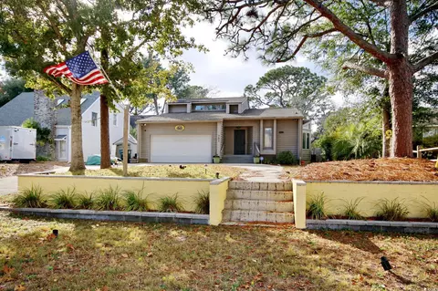 701 21st Ave S, North Myrtle Beach, SC 29582