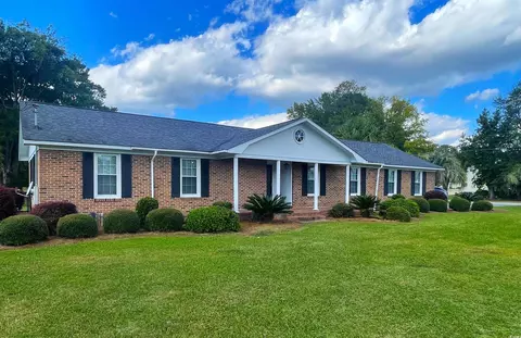 1177 Maple St, Turbeville, SC 29162