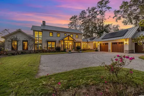 51 Trimmings Ct, Pawleys Island, SC 29585