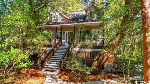 27 Renty Tucker Ct, Pawleys Island, SC 29585