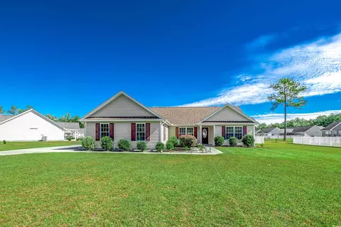 46 Rolling Oak Dr, Georgetown, SC 29440