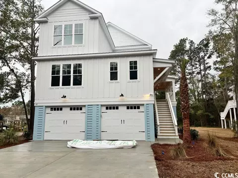 68 Comfort Ln, Pawleys Island, SC 29585