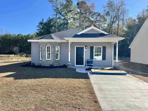 4450 Dawes St, Loris, SC 29569