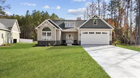516 Shadow Ct, Loris, SC 29569