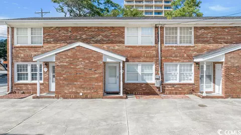 219 76th Ave N #B, Myrtle Beach, SC 29572