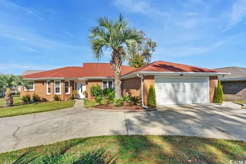 1037 Plantation Dr, Surfside Beach, SC 29575