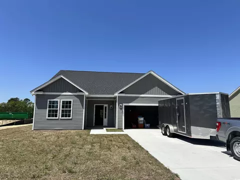 401 Log Cabin Rd, Loris, SC 29569
