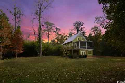 10450 Old Georgetown Rd, Mcclellanville, SC 29458