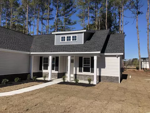 943 Barrett St, Loris, SC 29569 photo 5