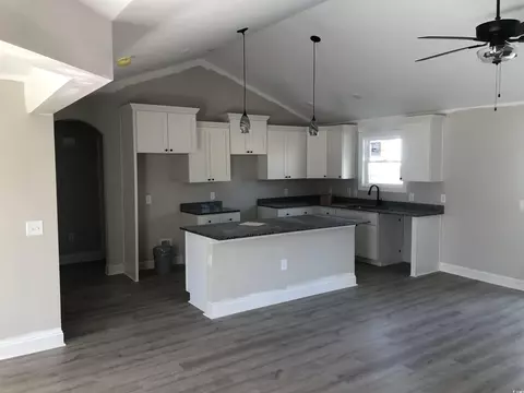 943 Barrett St, Loris, SC 29569 photo 10