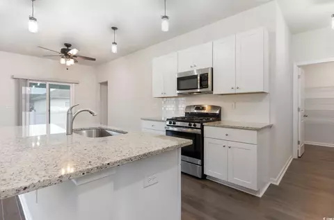 131 Marsh Deer Pl, Surfside Beach, SC 29575 photo 3