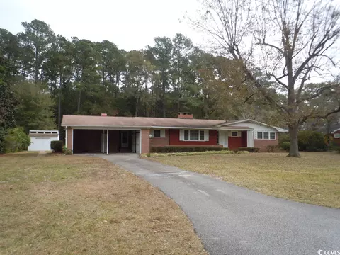 401 Mcarthur St, Tabor City, NC 28463