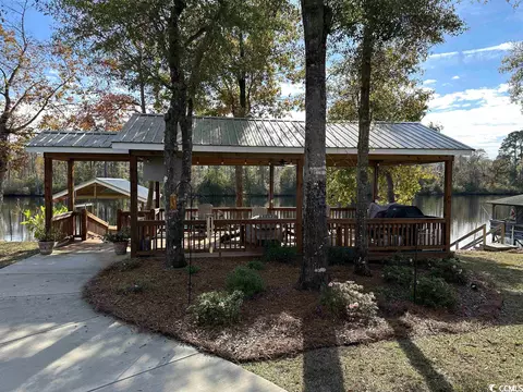 109 Comanche Dr, Georgetown, SC 29440 photo 3