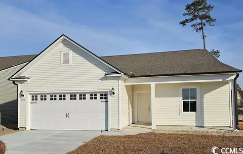 203 Eagle Claw Dr, Carolina Shores, NC 28467