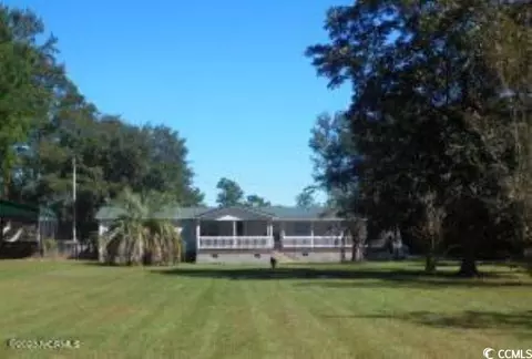 469 River Rd, Tabor City, NC 28463