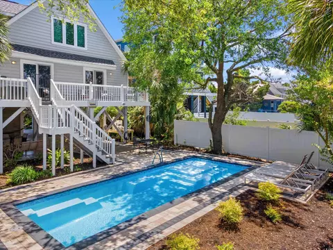 340 Underwood Dr, Murrells Inlet, SC 29576