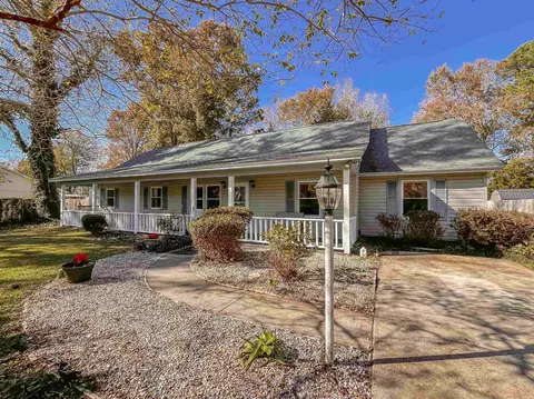 205 Misty Pine Dr, Surfside Beach, SC 29575