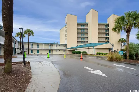 1 Norris Dr #329, Pawleys Island, SC 29585