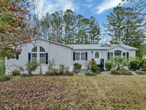 3051 Seletha Ln, Loris, SC 29569
