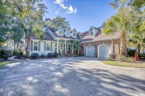 672 Masters Dr, Pawleys Island, SC 29585