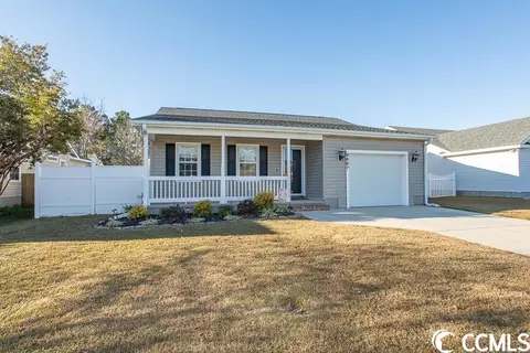 9667 Holladay Dr, Murrells Inlet, SC 29576