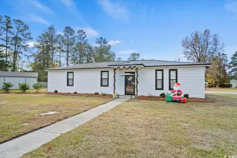 602 Sandy Bluff Rd, Mullins, SC 29574 photo 2
