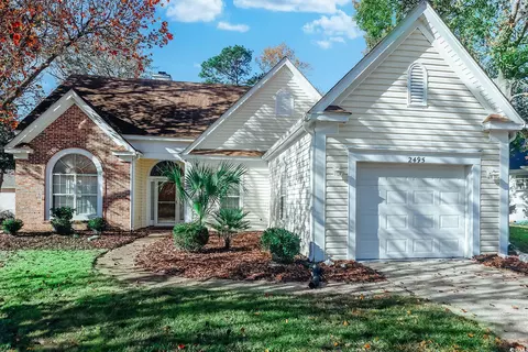 2495 Glen Dr, Little River, SC 29566