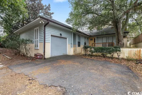 811 Heather Ln, Myrtle Beach, SC 29572