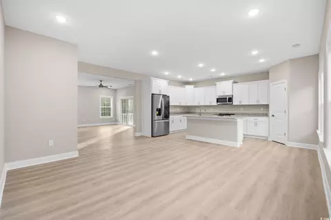 Kitchen - 147 Bridge View Rd, Georgetown, SC 29440 photo 3 of 8