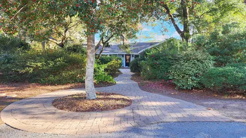 44 Oleander Dr, Pawleys Island, SC 29585
