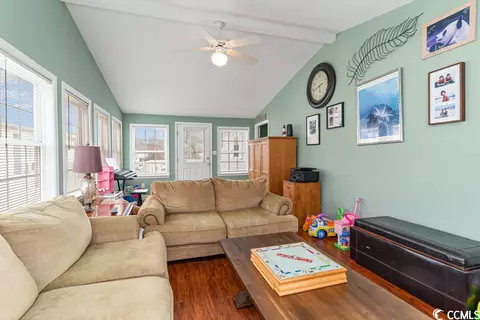 441 Oceanside Dr, Surfside Beach, SC 29575 photo 4