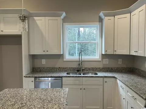 631 Longleaf Dr, Loris, SC 29569 photo 9