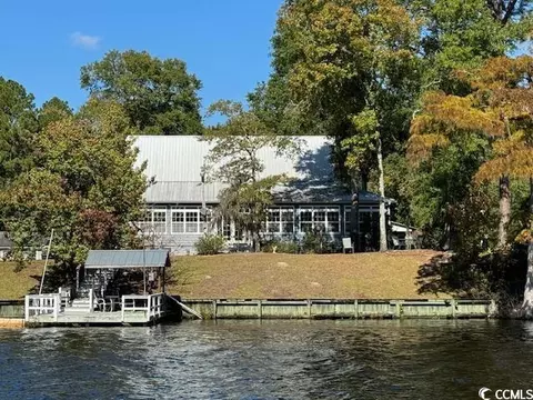 77 Comanche Dr, Georgetown, SC 29440 photo 1