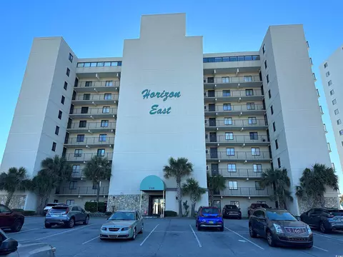 1108 N Waccamaw Dr #104, Murrells Inlet, SC 29576
