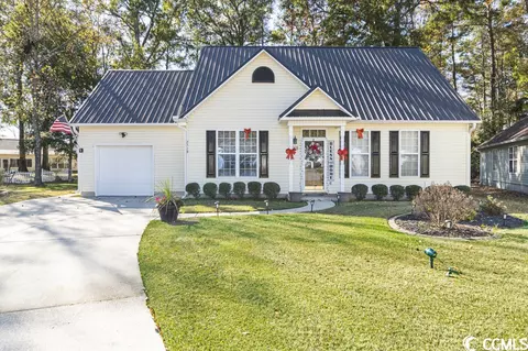 2518 Oriole Dr, Murrells Inlet, SC 29576