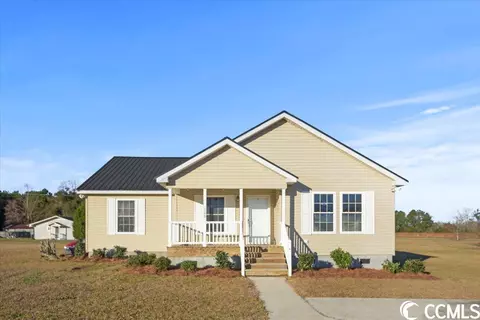 100 Kecia Rd, Loris, SC 29569