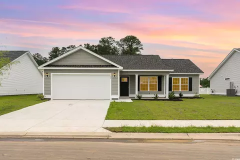 762 Woodside Dr, Conway, SC 29526